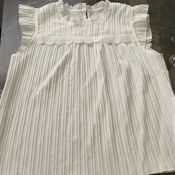 Brand new white blouse ❤️❤️ - Picture 2 of 5